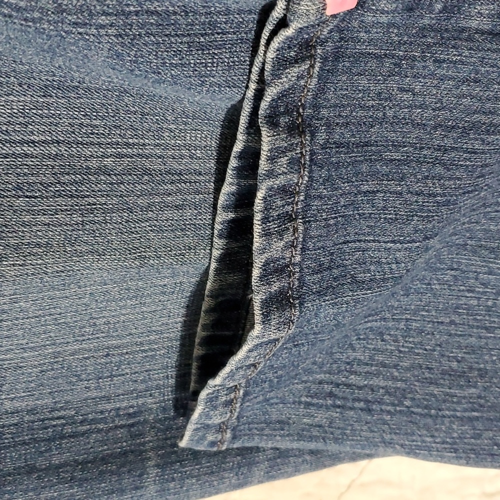 Women's Gloria Vanderbilt Amanda Blue Denium Jeans. Size 16. - Picture 4 of 12